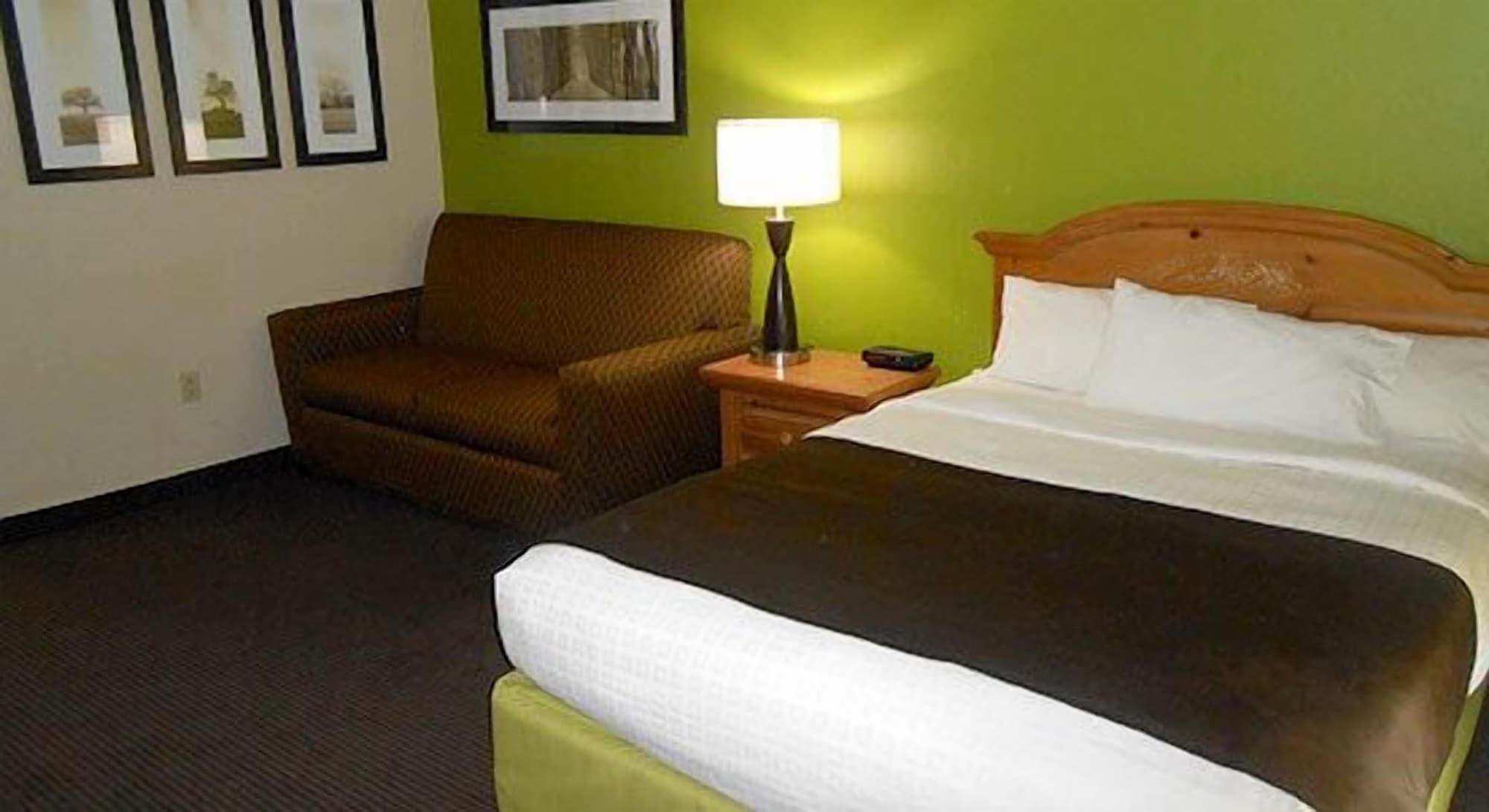 Americinn By Wyndham Manitowoc Dış mekan fotoğraf