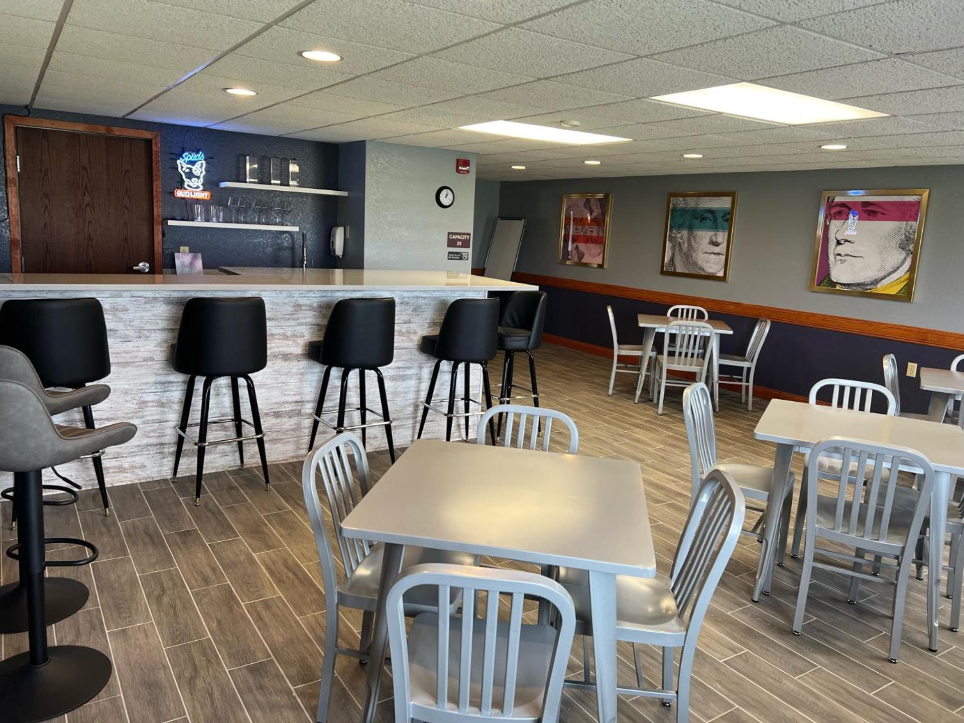 Americinn By Wyndham Manitowoc Dış mekan fotoğraf